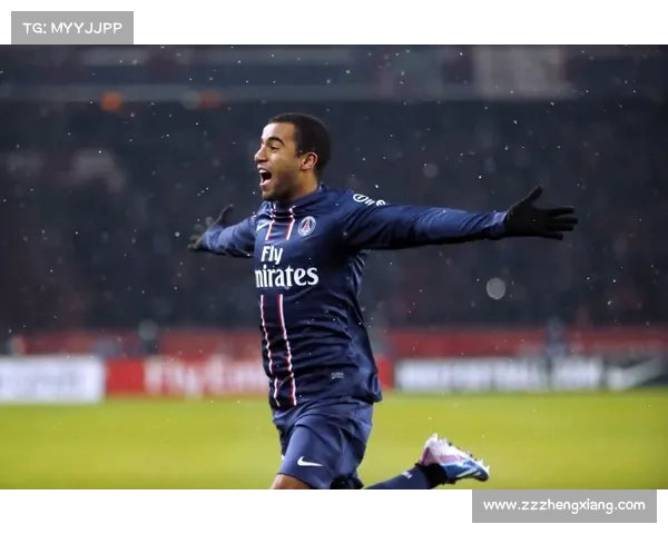 小卢卡斯为何在巴黎长期沦为替补真相揭秘与多方观点解析 小卢卡斯为何在巴黎长期沦为替补真相揭秘与多方观点解析